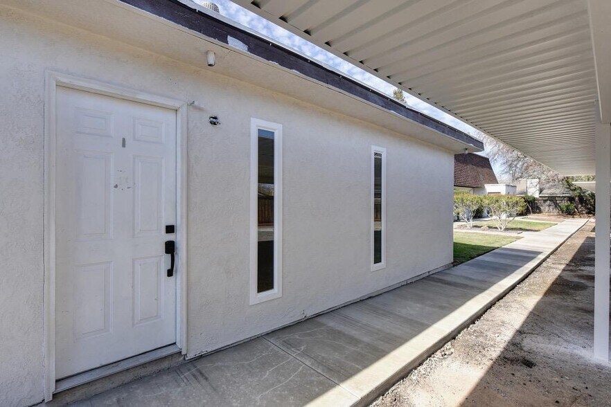 More Photos Of 5364 Garfield Ave, Sacramento Apartments For Sale