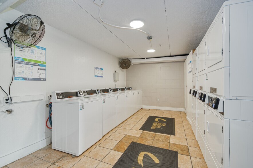 More Photos Of 810 Wadsworth St, Tallahassee Apartments For Sale