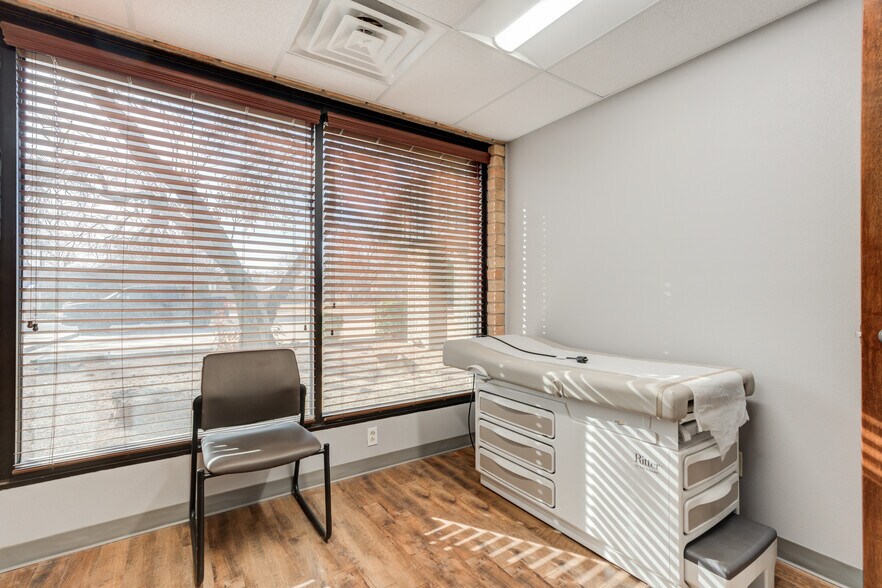 More Photos Of 3508 22nd Pl, Lubbock Medical For Sale