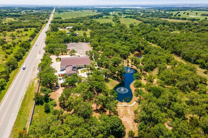 More Photos Of 7700 Glen Rose Hwy, Granbury Lodge Meeting Hall For Sale