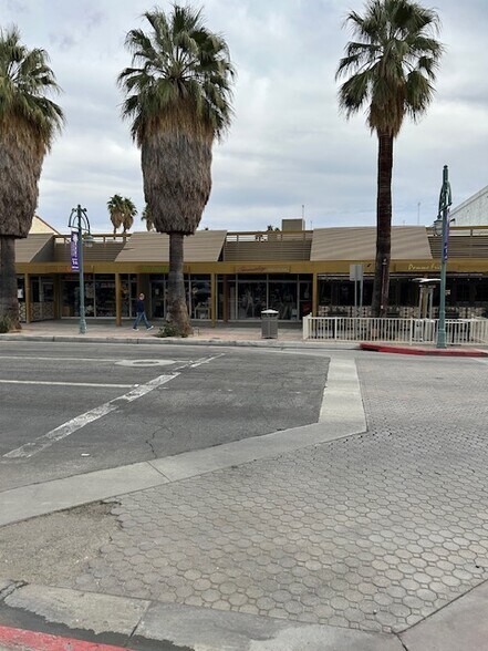 More Photos Of 252 S Palm Canyon Dr, Palm Springs Storefront Retail Office For Lease