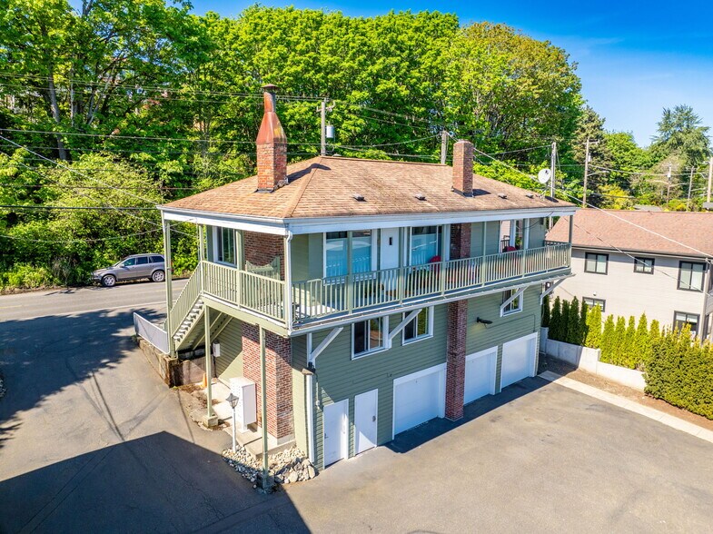 More Photos Of 8716 Sand Point Way NE, Seattle Apartments For Sale