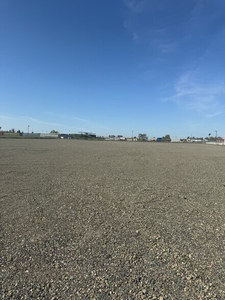 More Photos Of 2901 Elkhorn Blvd, North Highlands Land For Lease