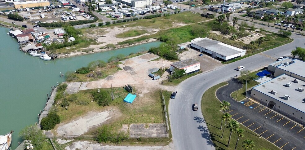 More Photos Of 400 E Washington St, Port Isabel Land For Sale