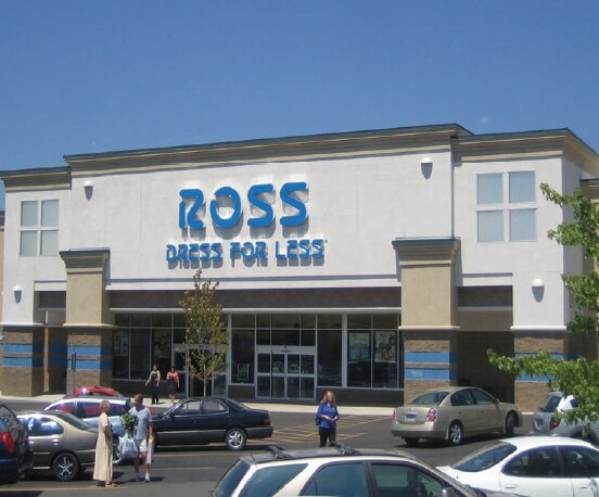 More Photos Of 915 NE D St, Grants Pass General Retail For Lease