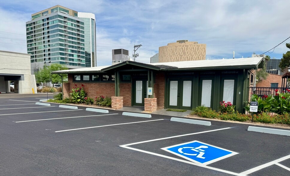 More Photos Of 51 E Monterey Way, Phoenix Medical For Lease