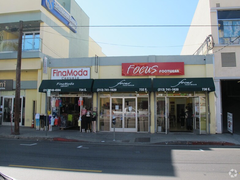 More Photos Of 744 E Pico Blvd, Los Angeles General Retail For Lease