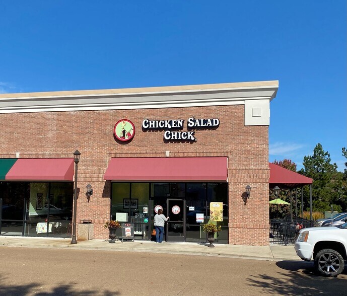 More Photos Of 200-800 Merchants Dr, Oxford Unknown For Lease