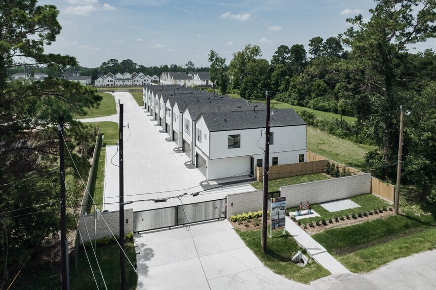 More Photos Of 1203 De Soto Street, Houston Land For Sale