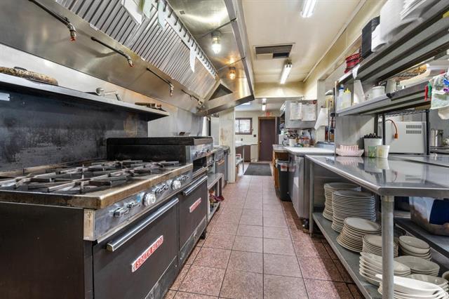 More Photos Of W13440 Jungle Jim Ln, Silver Cliff Restaurant For Sale