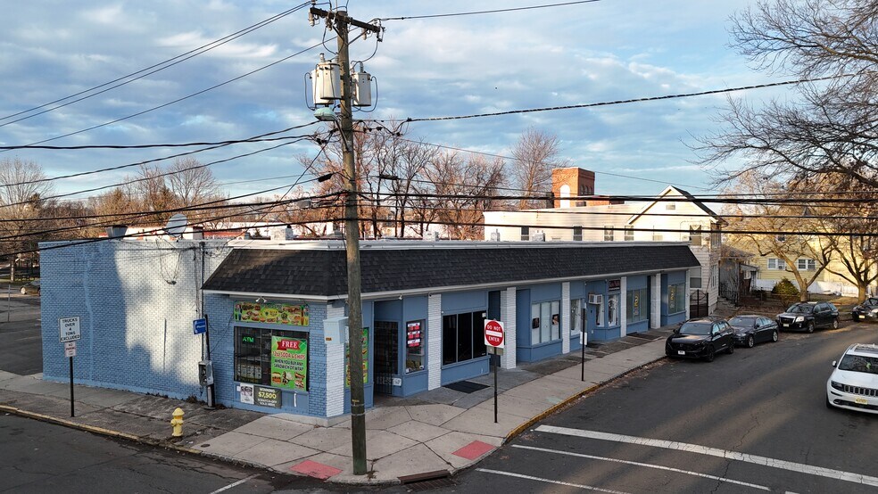 More Photos Of 129-137 La France Ave, Bloomfield Storefront For Lease