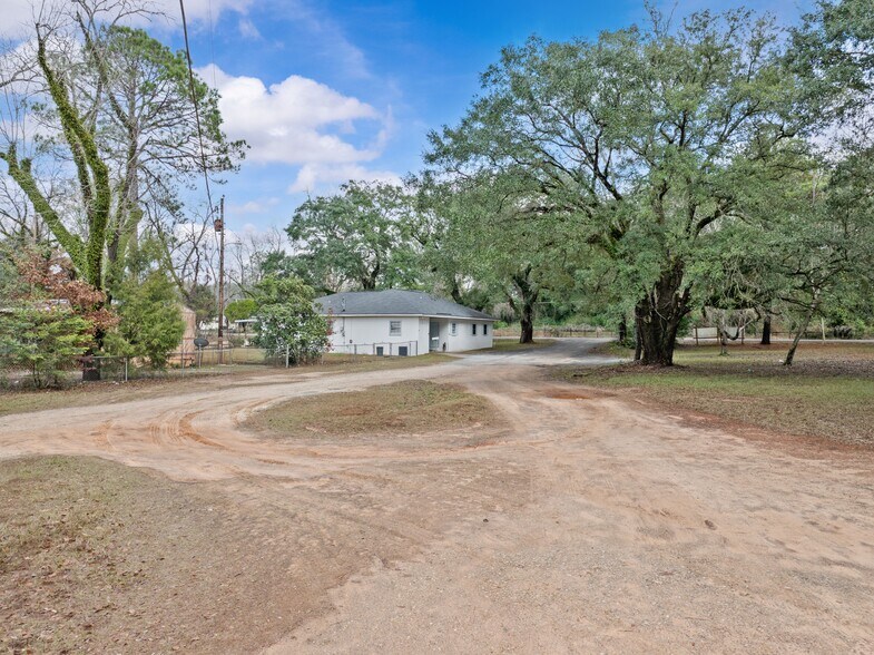 More Photos Of 515 Pine Bluff Rd, Albany Manufactured Housing Mobile Home Park For Sale