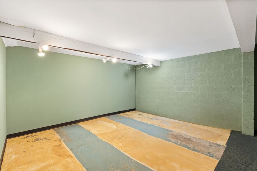 More Photos Of 1526 Heights Blvd, Houston Office For Lease