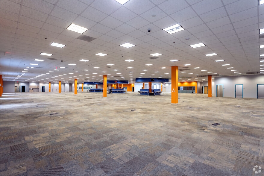 More Photos Of 2641 Sumner Blvd, Raleigh Unknown For Lease