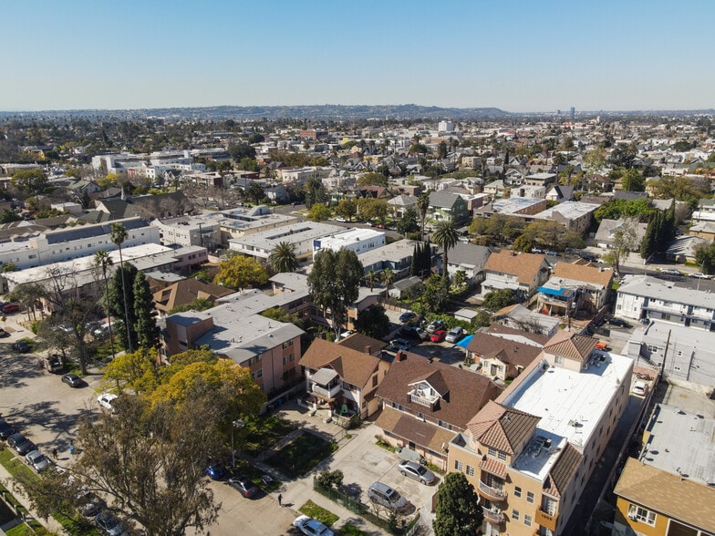 More Photos Of 1619 S St Andrews Pl, Los Angeles Apartments For Sale