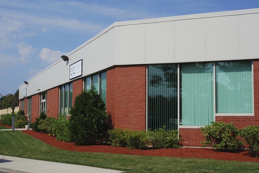 More Photos Of 1 Technology Park Dr, Bourne Medical For Lease