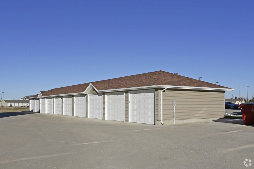 More Photos Of 501 12th Ave SE, Stanley Apartments For Lease