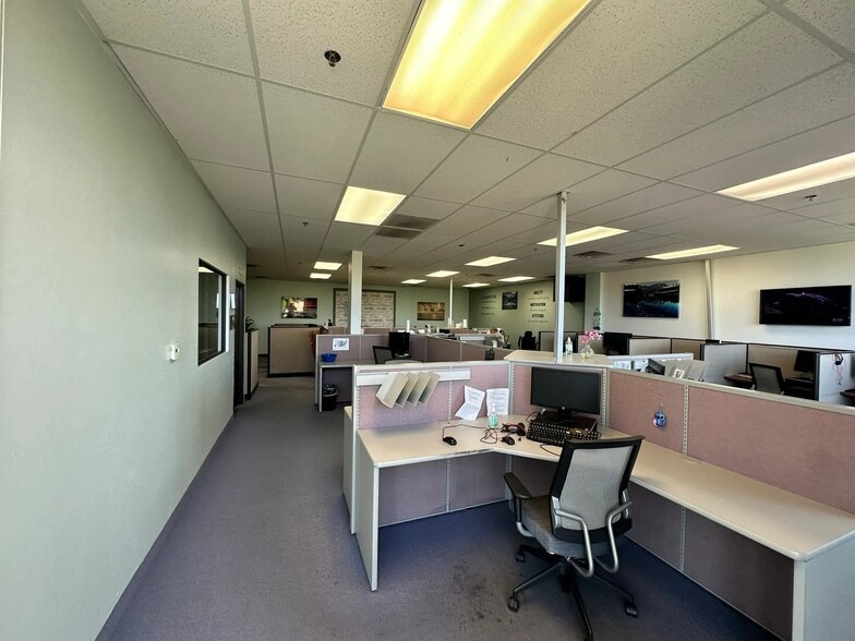 More Photos Of 4111 E Valley Auto Dr, Mesa Office For Lease