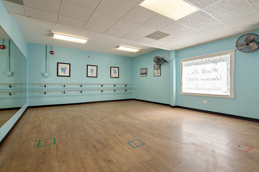 More Photos Of 1 S Main St, Mullica Hill Storefront Retail Office For Sale