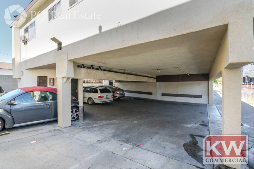 More Photos Of 1822 Bridge St, Los Angeles Apartments For Sale