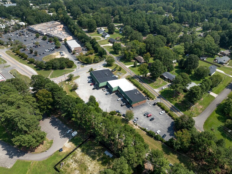 More Photos Of 4701 Hillsborough Rd, Durham General Retail For Sale