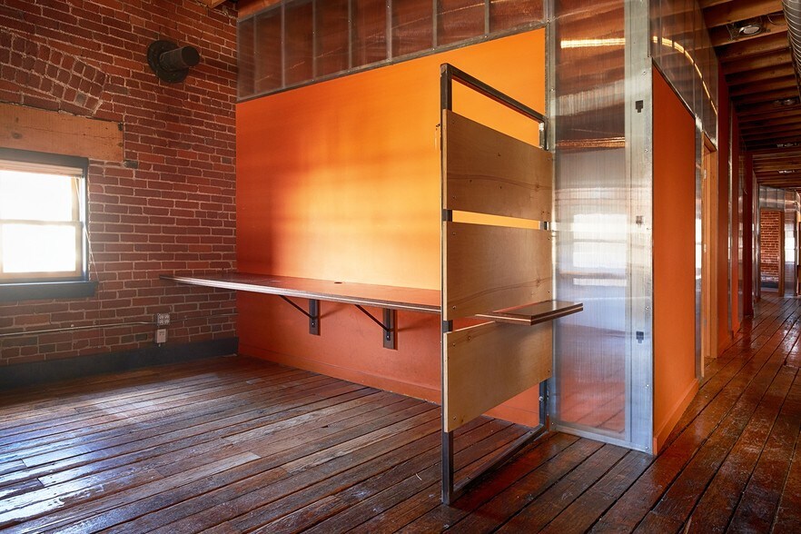 More Photos Of 154 S Madison St, Spokane Freestanding For Lease