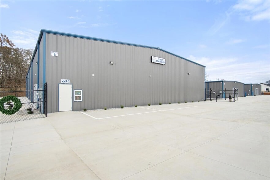 More Photos Of 2245 Boyds Creek Hwy, Sevierville Self Storage For Sale