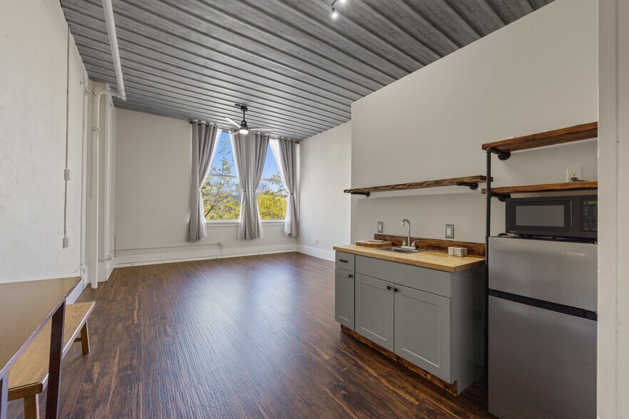 More Photos Of 5634 E Commerce Ave, Spokane Apartments For Sale