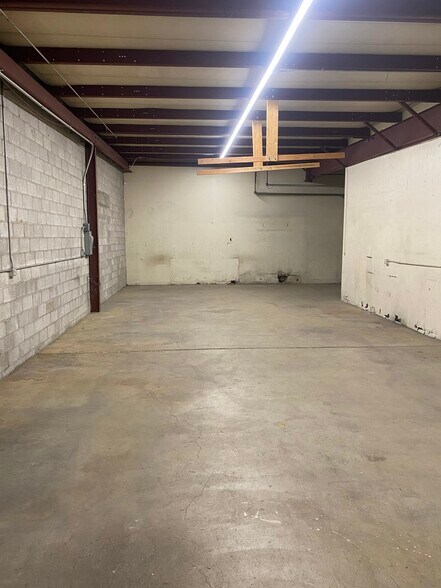 More Photos Of 1441 W 46th Ave, Denver Warehouse For Lease