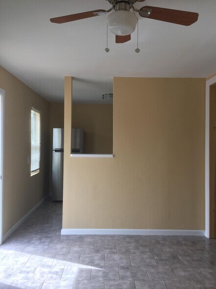 More Photos Of 2009 NW Hoover Ave, Lawton Apartments For Sale