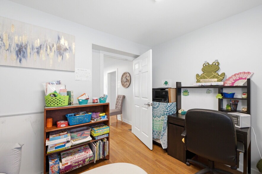 More Photos Of 7266 Far Hills Ave, Centerville Loft Creative Space For Sale