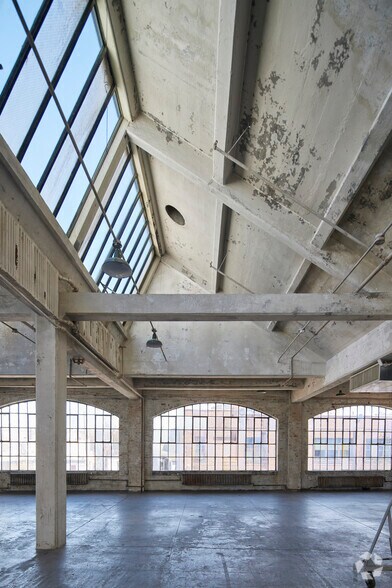 More Photos Of 890 Garrison Ave, Bronx Office For Sale