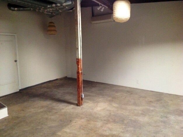 More Photos Of 6375 N Figueroa Blvd, Los Angeles Storefront Retail Residential For Lease