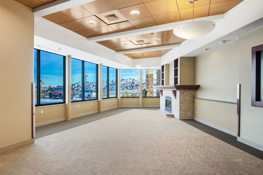More Photos Of 2003 Errecart Blvd, Elko Hospital For Lease