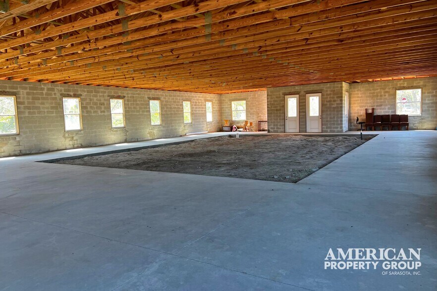 More Photos Of 1449 S Tamiami Trl, Osprey Office For Sale