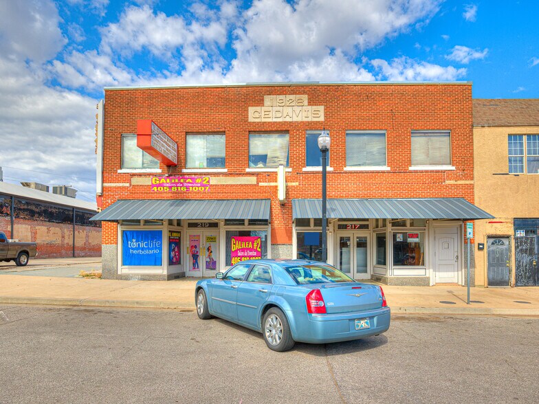 More Photos Of 217-219 SW 25th St, Oklahoma City Storefront Retail Residential For Sale