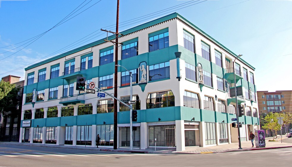 Primary Photo Of 701-721 E 3rd St, Los Angeles Office Residential For Lease