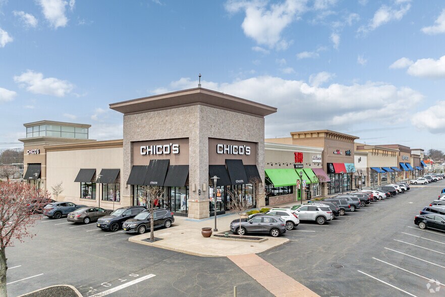 More Photos Of Route 3, Clifton Unknown For Sale