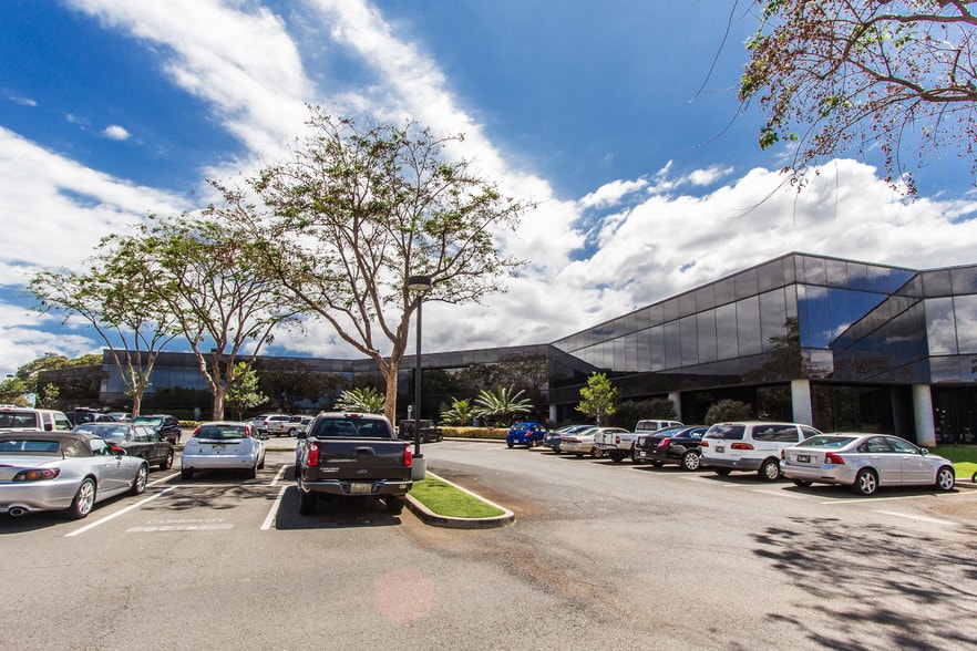 More Photos Of 535 Lipoa Pky, Kihei Office For Lease