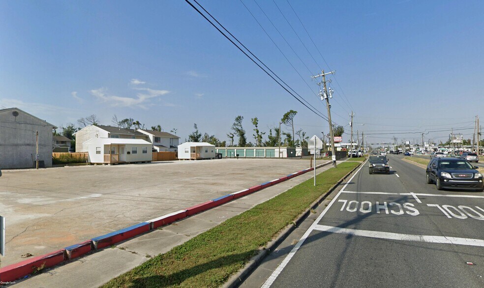 More Photos Of 2732 E 15th St, Panama City Land For Lease