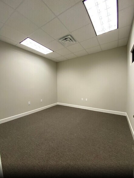 More Photos Of 6110 Sienna Ranch Rd, Missouri City Medical For Lease