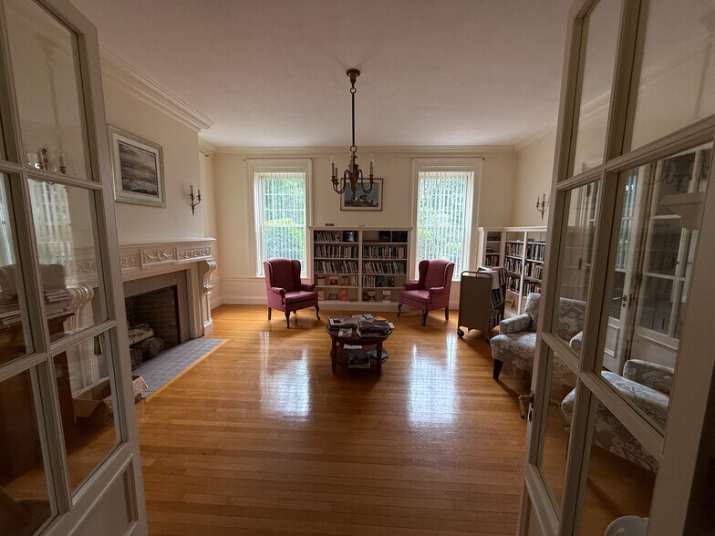 More Photos Of 1365 Northampton St, Holyoke Assisted Living For Sale