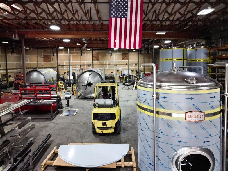 More Photos Of 110 Spring Hill Dr, Grass Valley Manufacturing For Lease