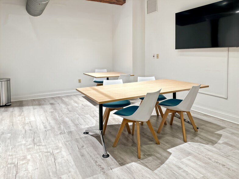 More Photos Of 1820 Lancaster St, Baltimore Coworking Space