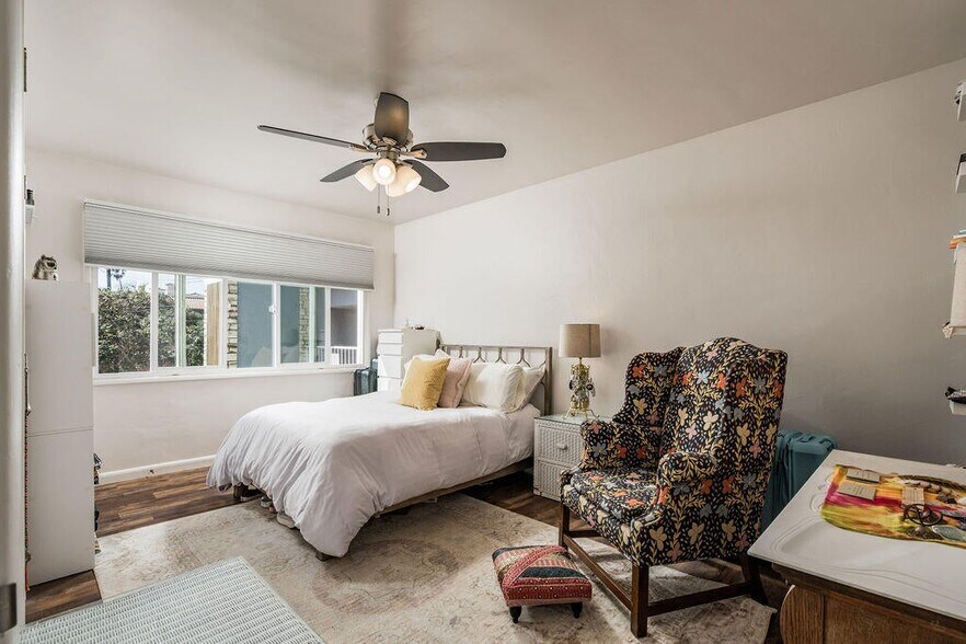 More Photos Of 440 Corona Del Mar, Santa Barbara Apartments For Sale