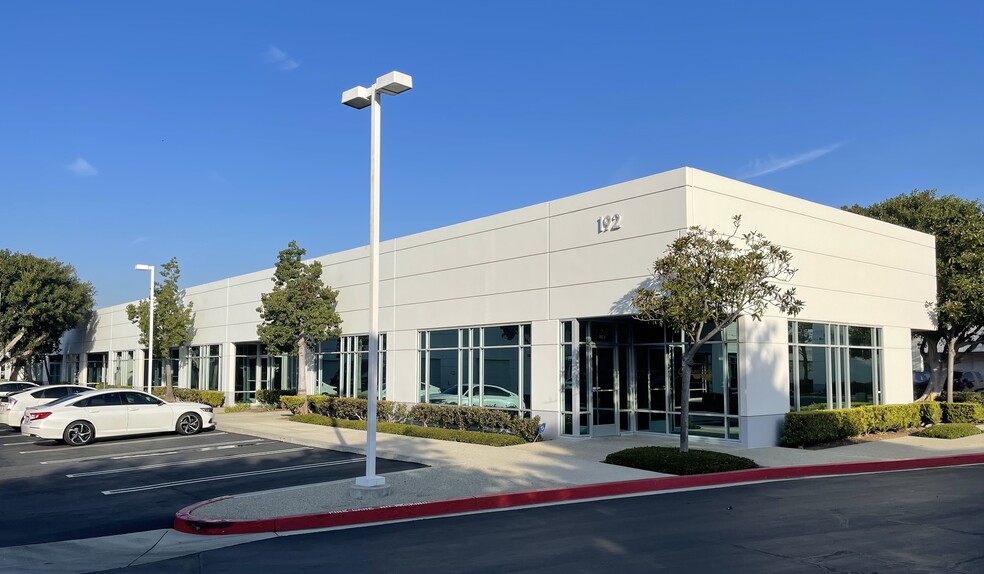 More Photos Of 212 Technology Dr, Irvine Unknown For Lease