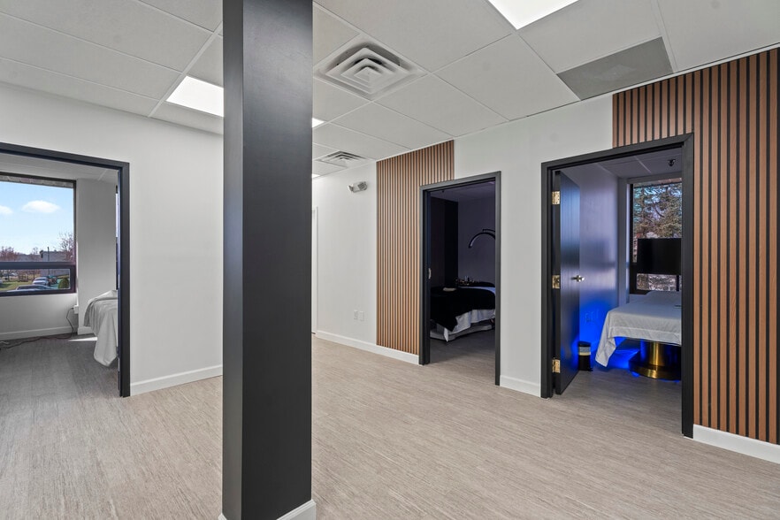 More Photos Of 449 Silas Deane Hwy, Wethersfield Medical For Sale