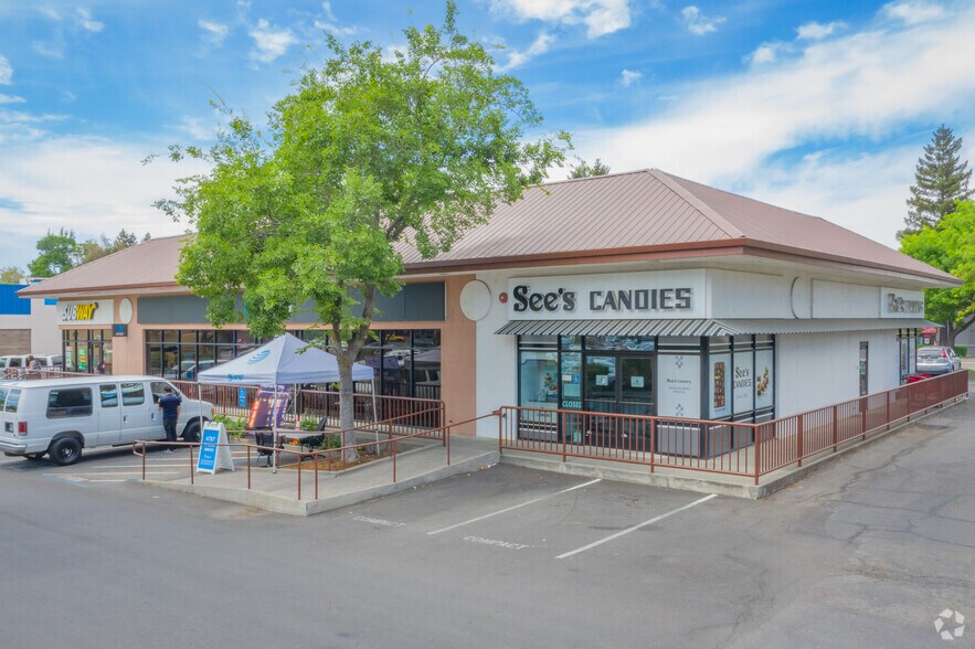 More Photos Of 1947 E 20th St, Chico Freestanding For Sale