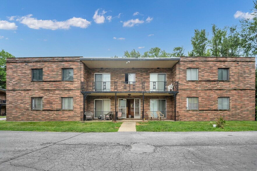 More Photos Of 818-850 S Green Rd, South Euclid Apartments For Sale