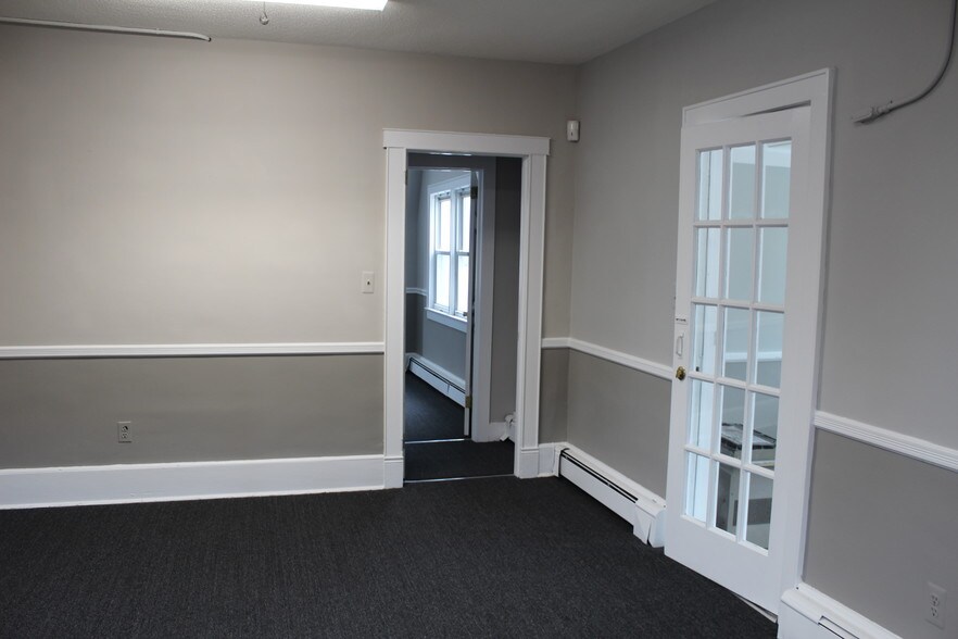 More Photos Of 326 Broad St, Red Bank Medical For Sale